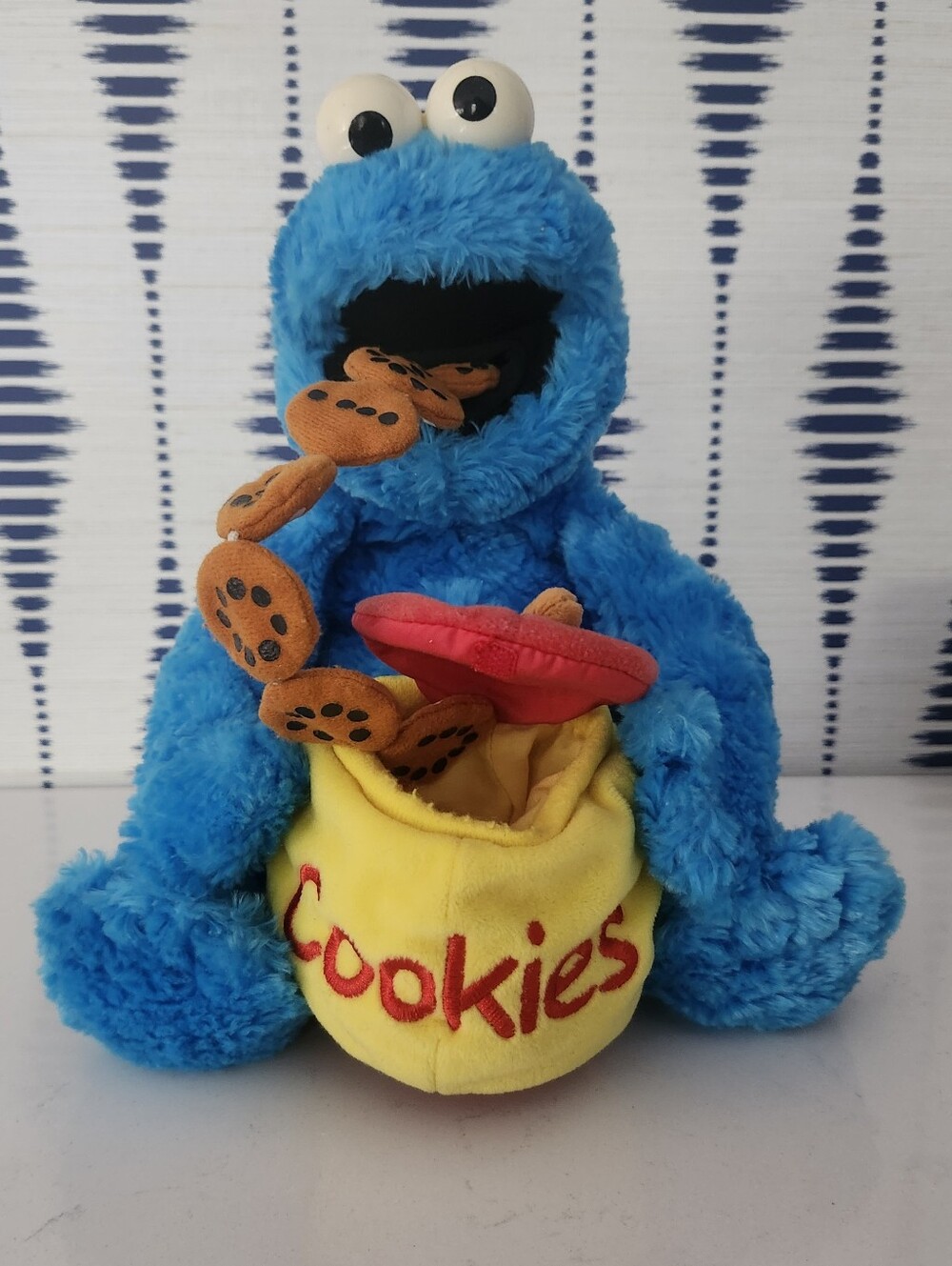 Gund Feed Me A Cookie Monster with Soft Cookie Jar Toy 2002